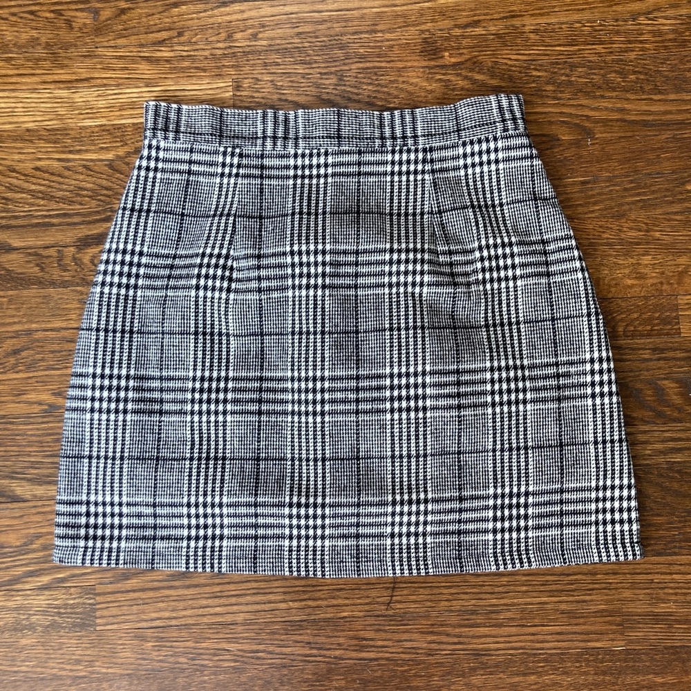 houndstooth mini skirt